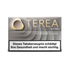 Packung Tabaksticks IQOS Terea Silver. Silberne Packung mit weisser Terea Aufschrift.