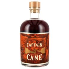 Captain Cane Rum-Bais. Große Flasche mit dunkelbraunem Inhalt und rot-goldenem Etikett mit Piratenhaken und weißer Captain Cane Aufschrift.