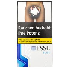 Packung Zigaretten Esse Super Slim Blue. Weiß-blaue  Schachtel mit schwarzer Esse und blauer Blue Aufschrift.
