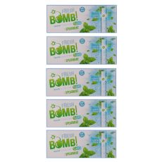 Gebinde Geschmackshülsen Fresh Bomb Click Spearmint. Fünf weiß-grün-blaue Packungen.