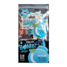 Beutel Fresh Bomb Duo Slim Menthol. Klarsichtige Tüte mit blauer Fresh Bomb Aufschrift und schwarzem Fresh Bomb Logo.