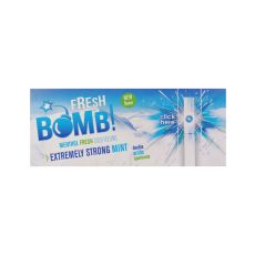 Packung Fresh Bomb Click Arctic Zigarettenhülsen. Blau-weiße Packung mit Logo Bomb und Click Hülse.