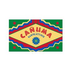 Packung Hanfblättchen Canuma 100. Buntes Heft in rot, blau, grün und gelb mit roter Canuma Aufschrift.