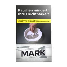 Schachtel Zigaretten Mark Adams No.1 White & Silver. Silber-weiße Packung mit schwarz-silbernen Mark 1 Logo.