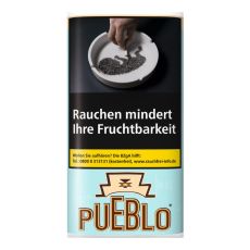 Pouch Pueblo Tabak Blue. Hellblaue Packung mit brauner Pueblo Aufschrift.