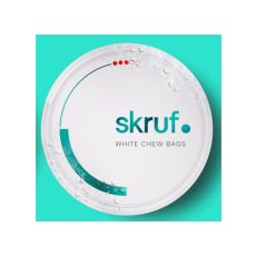 Dose Skruf Kautabak Ice White Chew Bags. Weiße Dose mit türkiser Aufschrift und drei rote Punkte.