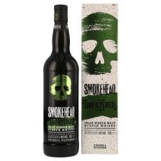 Smokehead Unfiltered Whisky. Schwarze Flasche mit grünem Totenkopf und weißer Smokehead Aufschrift und Geschenkkarton.