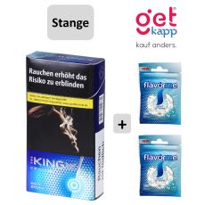 Sparset Zigaretten The King Centrio Storm 100. Schmale blaue Packung mit weißer King Aufschrift und Krone und zwei blaue Beutel flavome Filter.