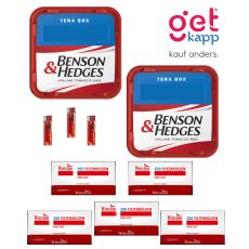 Sparset Benson & Hedges Tabak Red Tera Box. Zwei rot-weiße Eimer mit Benson & Hedges Logo, Hülsen und Feuerzeuge.