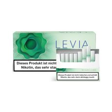 Gebinde Nikotinsticks IQOS Levia Alpine. Große grün-weiße Packung mit grüner Blume und blauer Levia Aufschrift und offene Packung.