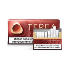 Stange Tabaksticks IQOS Terea Sienna. Rotbraune Packungen mit Tabaksticks im Vordergrund. 