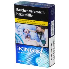 Packung Zigaretten The King Centrio Storm. Blau-weiß gemusterte Packung mit weißer King Aufschrift und Krone.