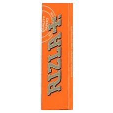Packung Zigarettenpapier Rizla Orange. Oranges Heft mit goldener Rizla Aufschrift.