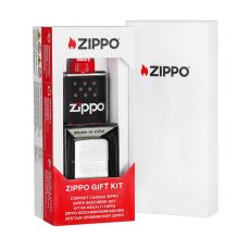 Schachtel Zippo Raucherset 2-teilig. Schwarze Packung mit Zippo Feuerzeugbenzin und Feuerstein.