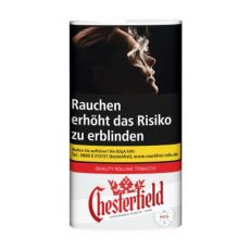 Pouch Chesterfield Tabak 30g. Weißes Päckchen mit rotem Chesterfield Logo und Krone.