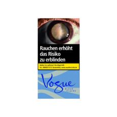 Schachtel Zigaretten Vogue Bleue Claire Slim 20 Stück. Hellblaue gewellte Packung mit blauem Vogue Logo.