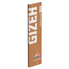 Packung Zigarettenpapier Gizeh Pure King Size Slim. Braunes Heft mit weißer Gizeh Aufschrift und Gizeh Logo.