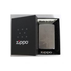 Schachtel Zippo Feuerzeug Star Filigree Chrome Brushed. Schwarze Box mit Feuerzeug und Zippo Logo.